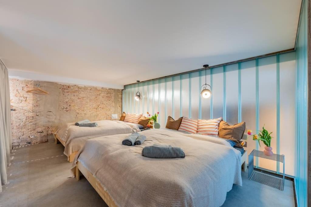 Neue Architektur In Mitte - Lage Appartement *